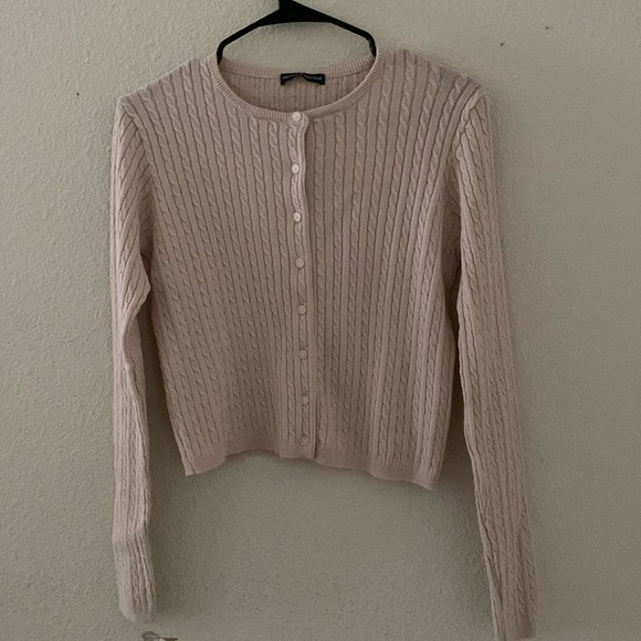 Brandy Melville pink Zoe cable knit cardigan - Picture 2 of 2